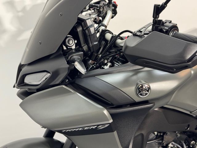 yamaha - tracer-9
