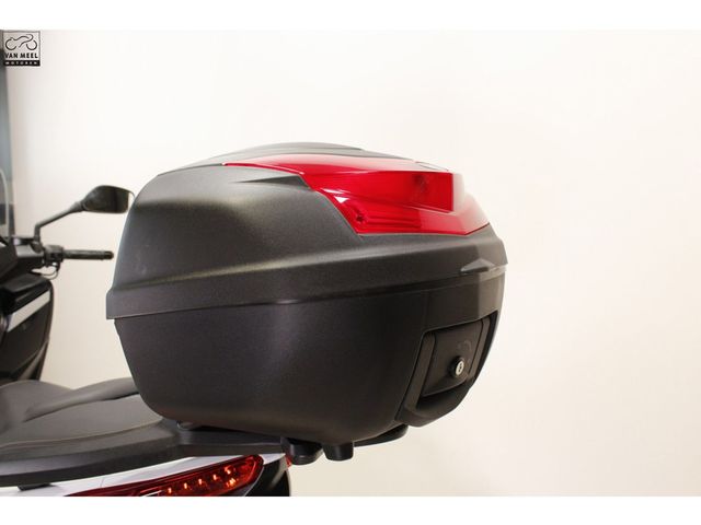 yamaha - x-max-400-abs