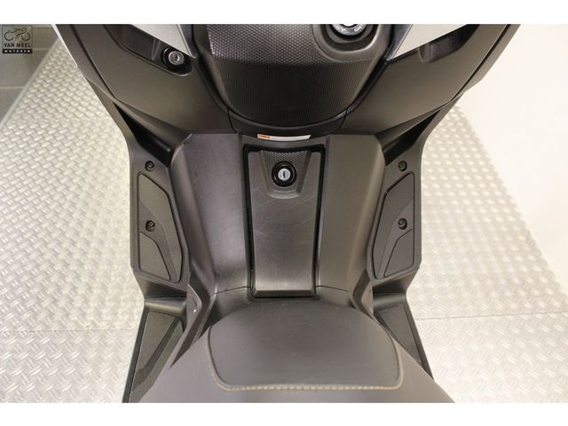 yamaha - x-max-400-abs