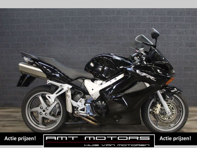 honda - vfr-800-fi-vtec-abs