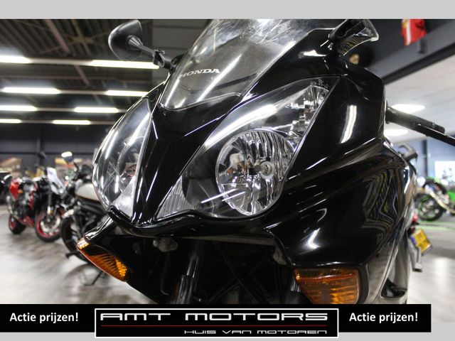 honda - vfr-800-fi-vtec-abs