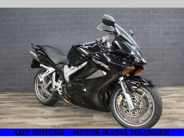 honda - vfr-800-fi-vtec-abs