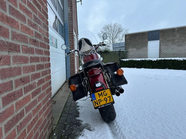 honda - vt-1100-c2-shadow