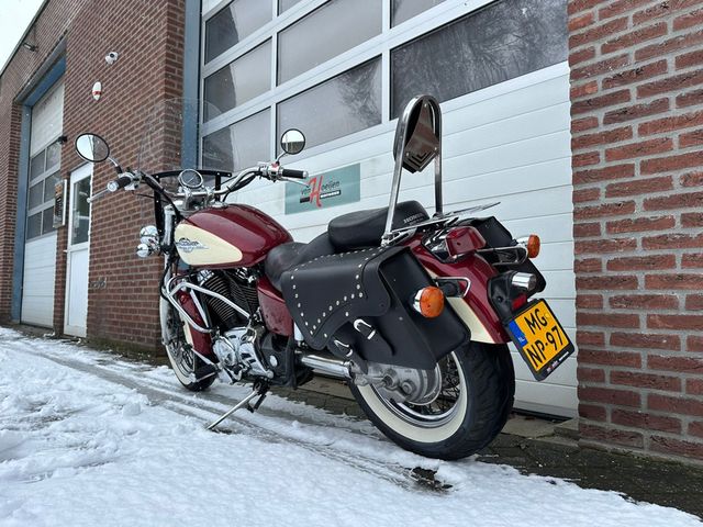 honda - vt-1100-c2-shadow
