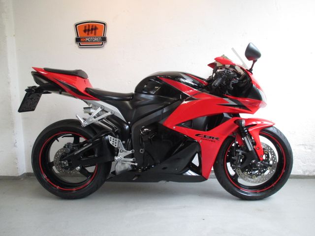 honda - cbr-600-rr