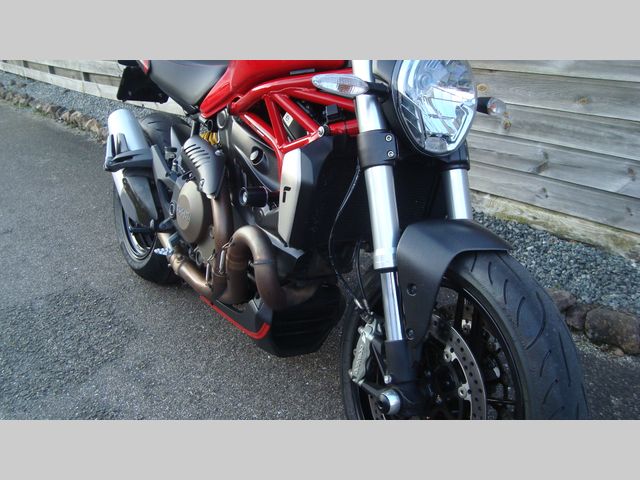 ducati - monster-1200