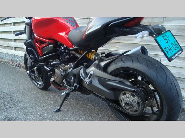 ducati - monster-1200