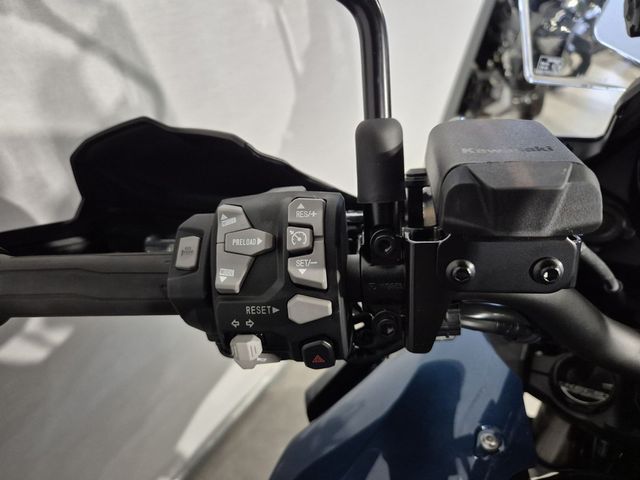 kawasaki - versys-1100-se