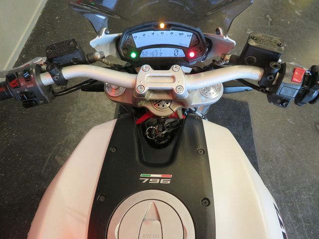 ducati - m-796