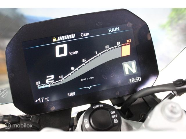 bmw - f-900-r