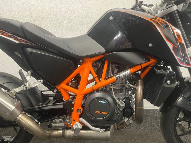 ktm - 690-duke-abs