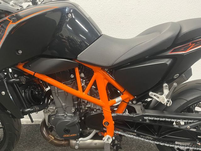 ktm - 690-duke-abs
