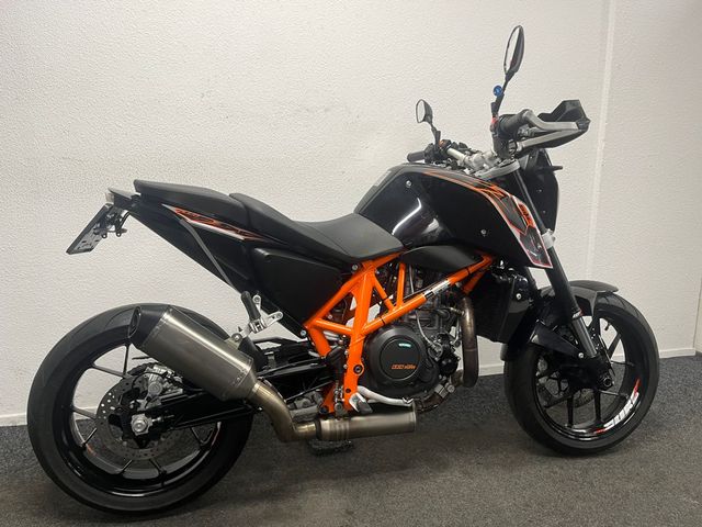 ktm - 690-duke-abs