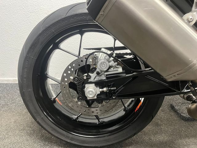 ktm - 690-duke-abs