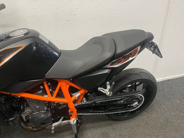 ktm - 690-duke-abs