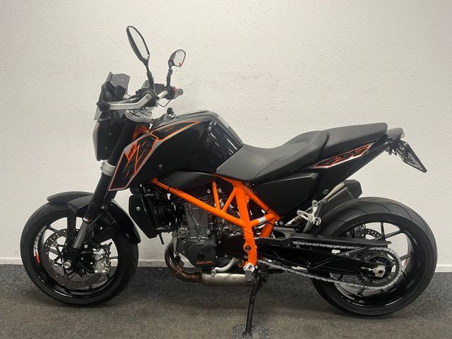 ktm - 690-duke-abs