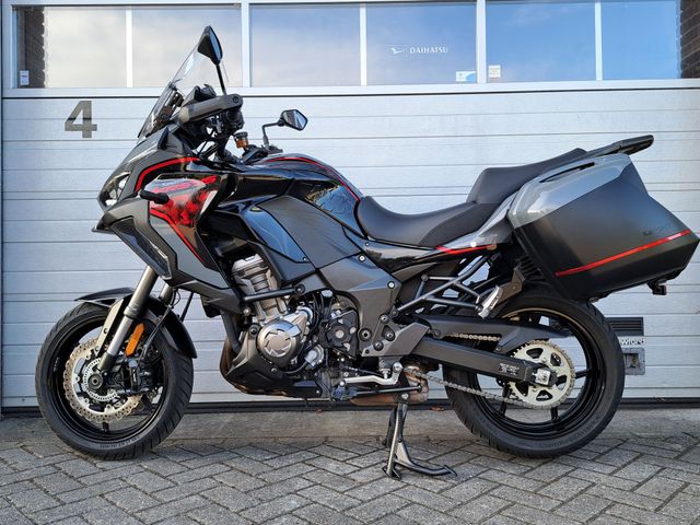 kawasaki - versys-1000-se-tourer