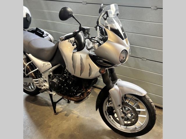 triumph - 955-i-tiger
