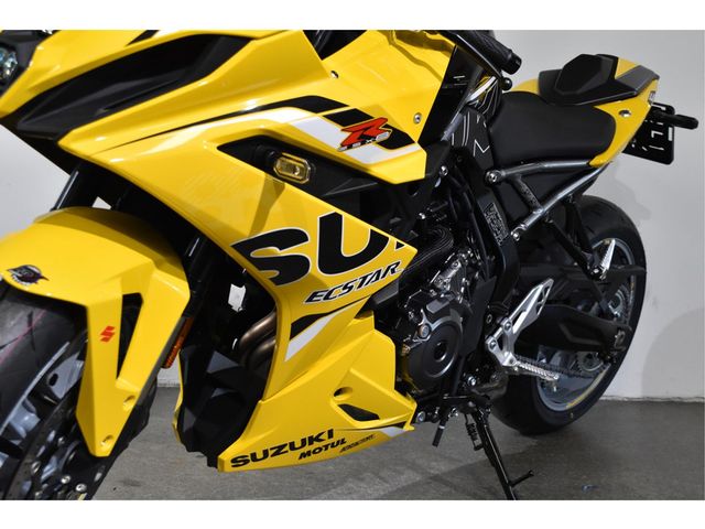suzuki - gsx-8r