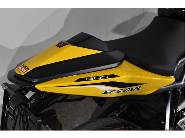 suzuki - gsx-8r