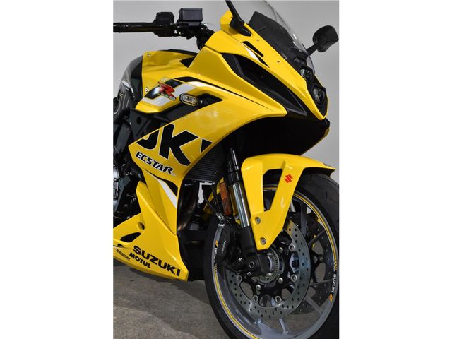suzuki - gsx-8r