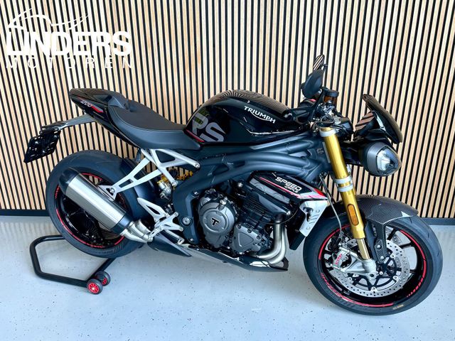 triumph - speed-triple-1200-rs