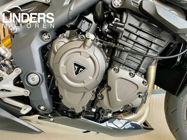 triumph - speed-triple-1200-rs