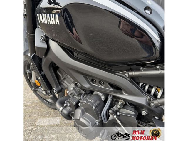 yamaha - xsr-900