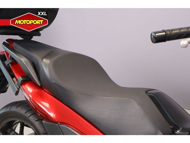 honda - nc-700-d-integra-abs