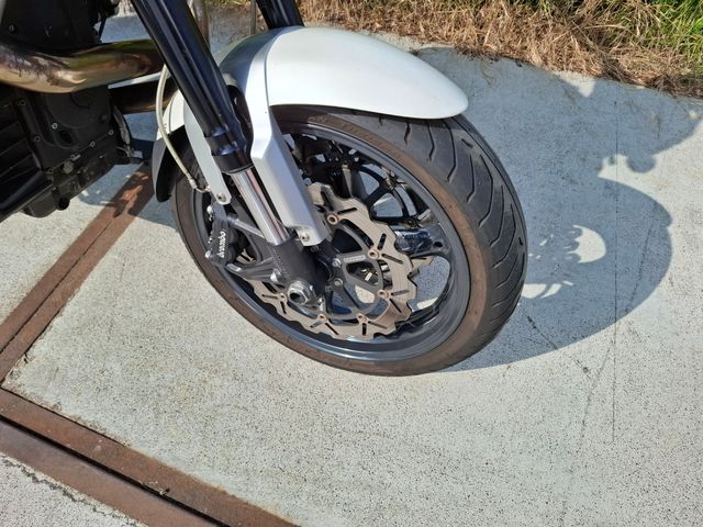 moto-guzzi - griso-1200-8v