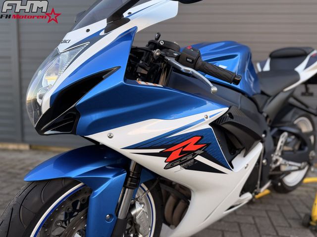 suzuki - gsx-r-600