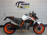 KTM 890 DUKE R