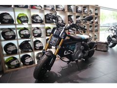 BMW CE 02