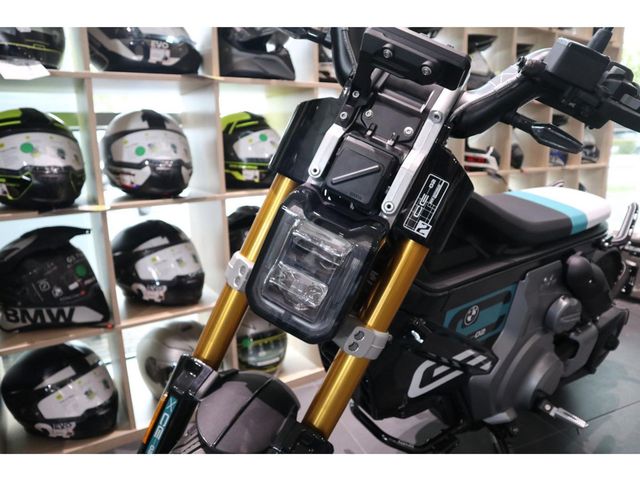 bmw - ce-02