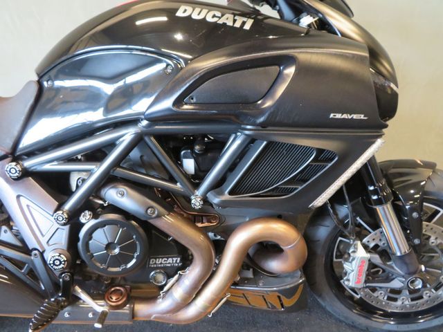 ducati - diavel-dark