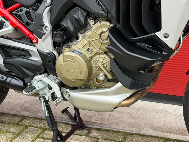 ducati - multistrada-v4-s