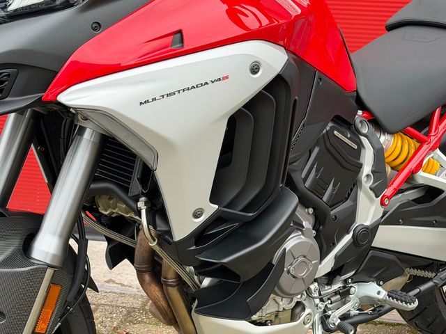ducati - multistrada-v4-s