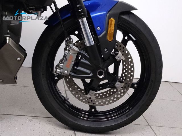 bmw - r-1300-r