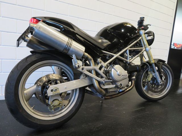 ducati - m-600