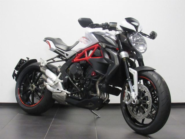mv-agusta - dragster-800