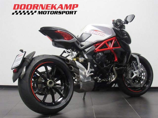 mv-agusta - dragster-800