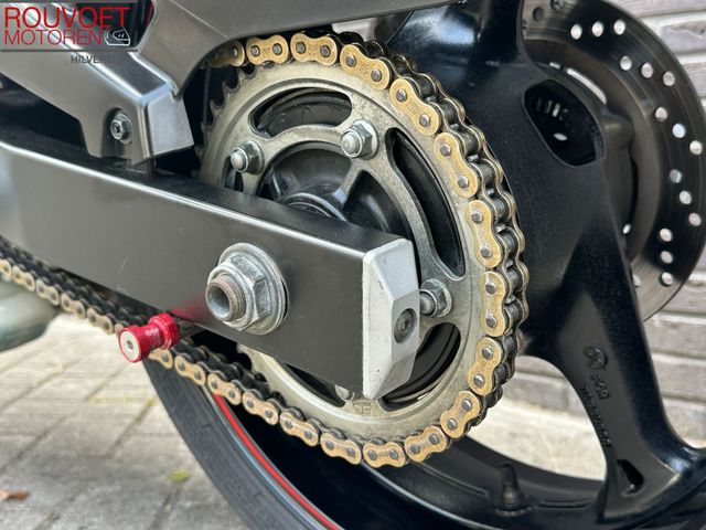 suzuki - gsr-750-a