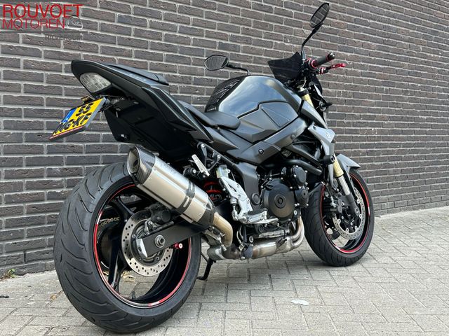 suzuki - gsr-750-a