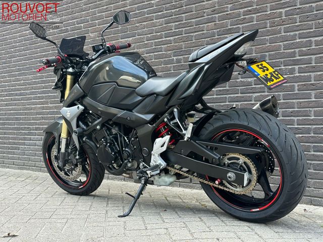 suzuki - gsr-750-a