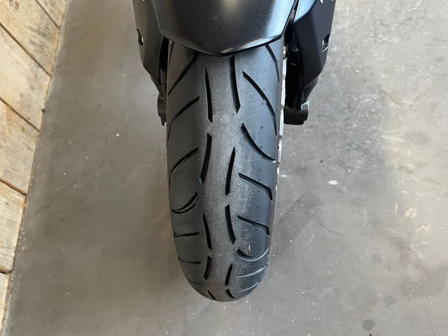 kawasaki - z900
