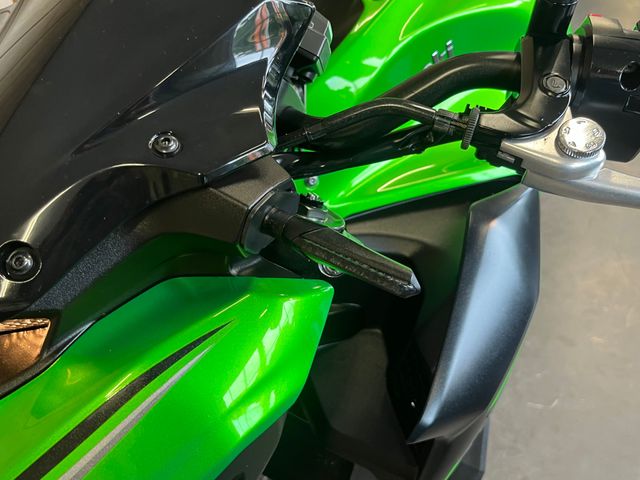 kawasaki - z900