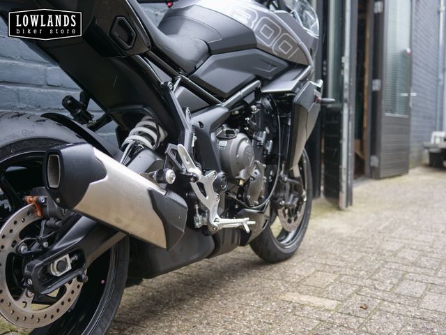 triumph - tiger-sport-800