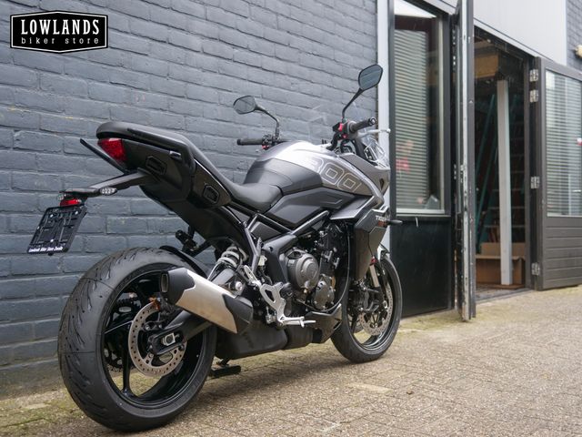 triumph - tiger-sport-800