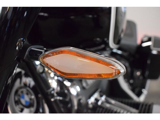 bmw - r-18-b