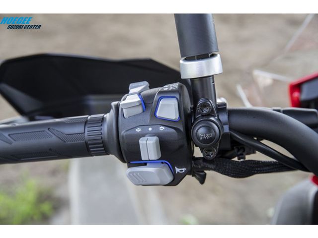 QJMOTOR - srt-800-sx-touring